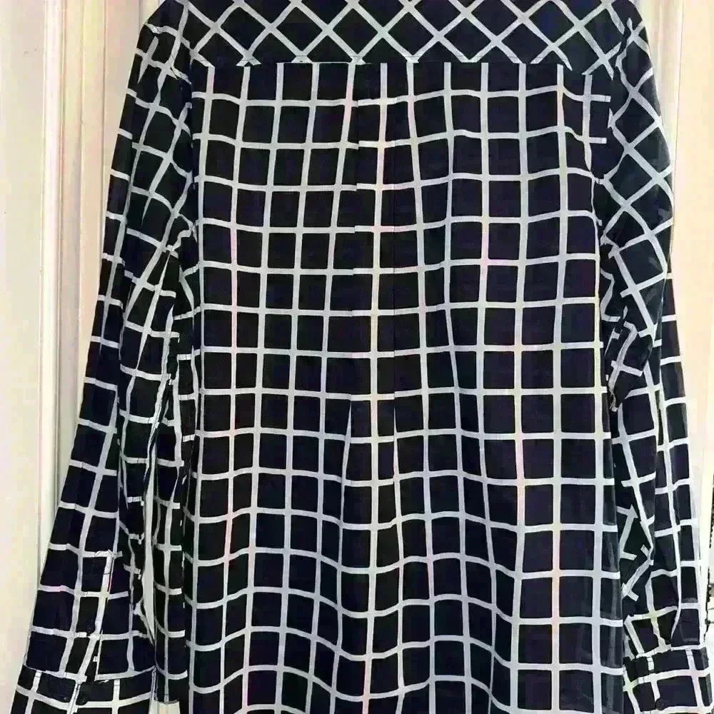 Tommy Hilfiger Long Sleeve women’s top XL - Picture 3 of 3